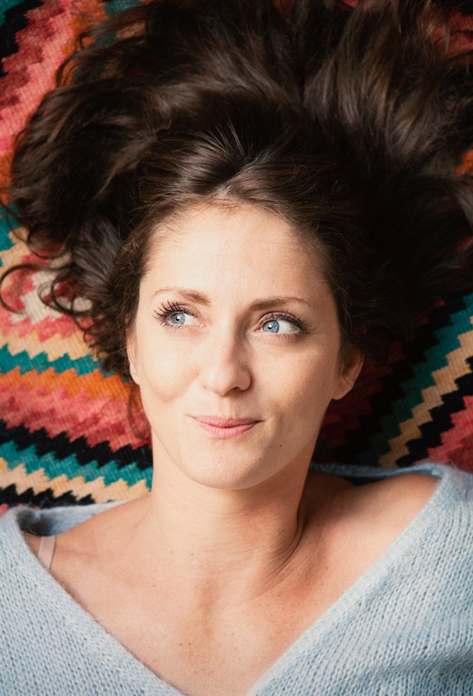 Image Rose Romain - On the carpet