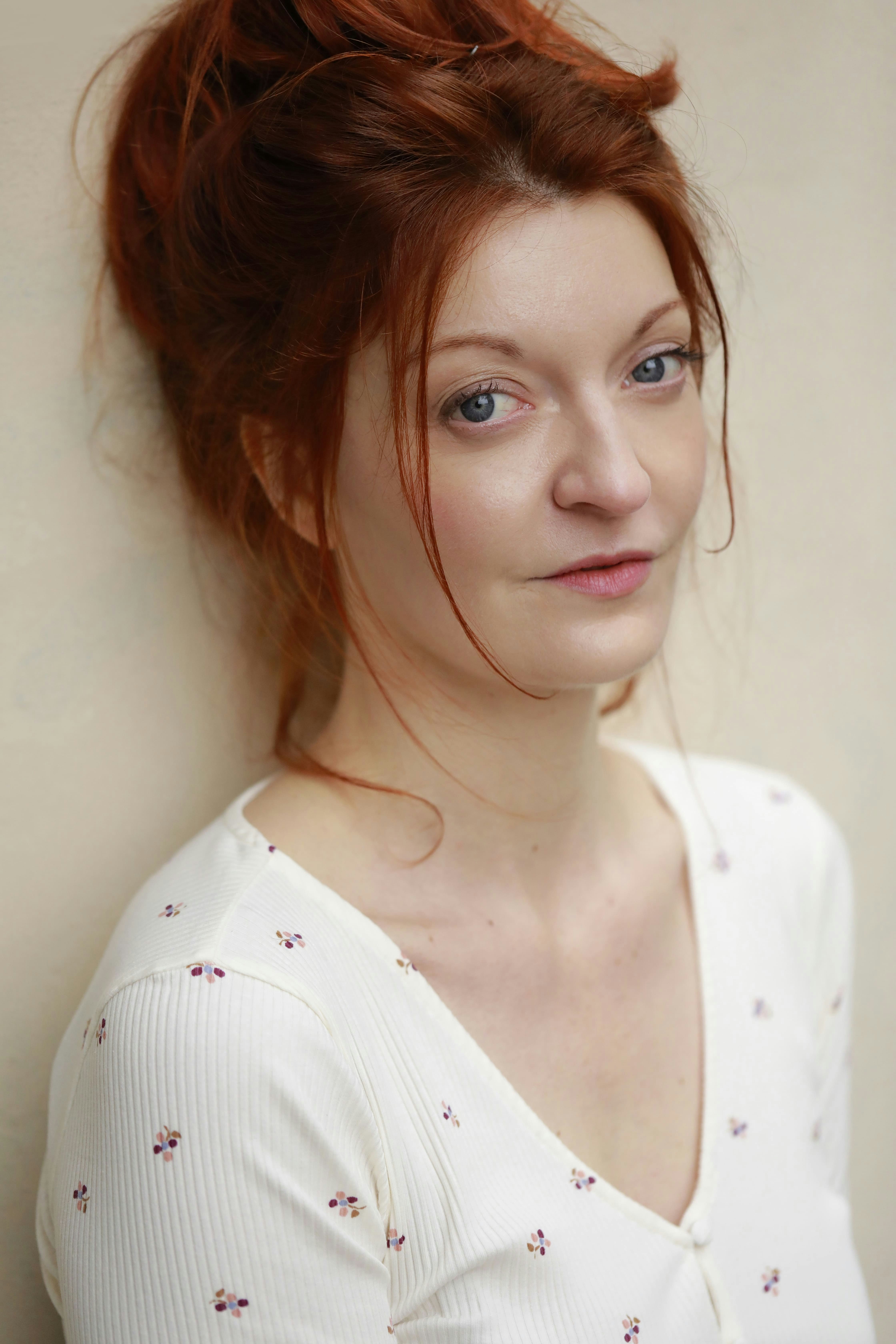 Image Mathilde Ulmer Portrait Chignon 06 69 54 97 54