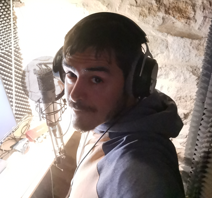 Image Devant le micro