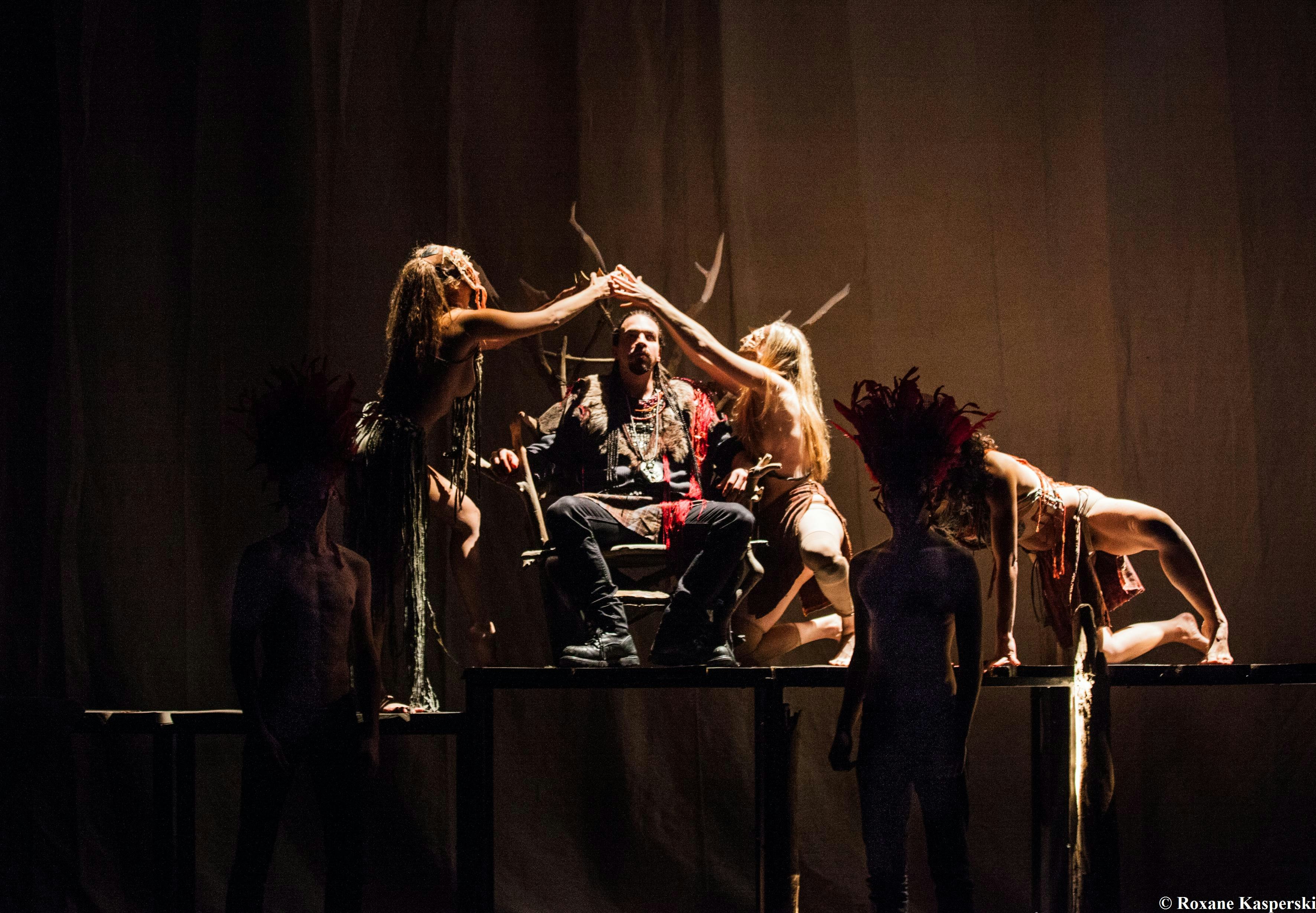 Image Macbeth, rôle de sorcière. Audrey Sourdive