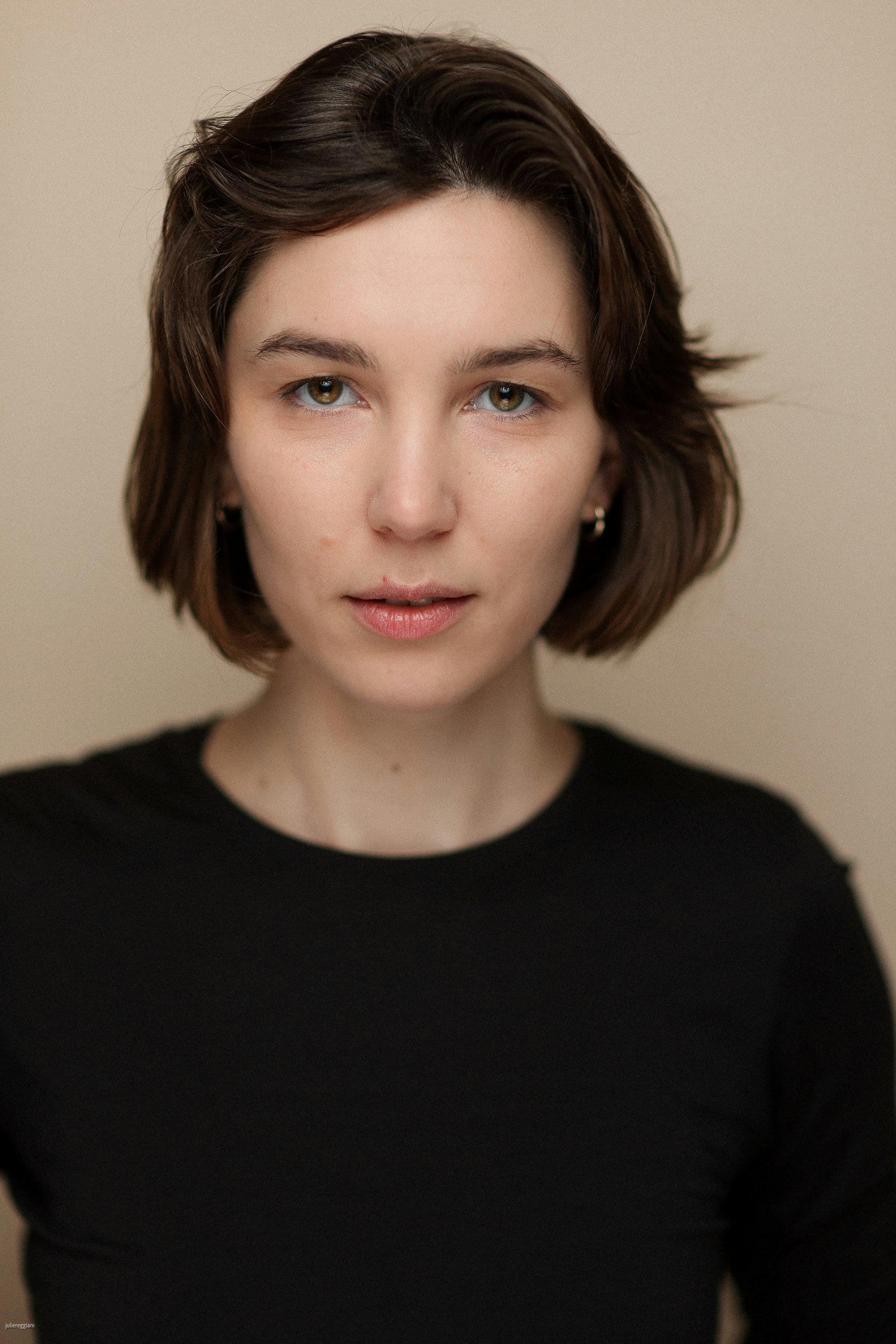 Image Jeanni Dura - Headshot