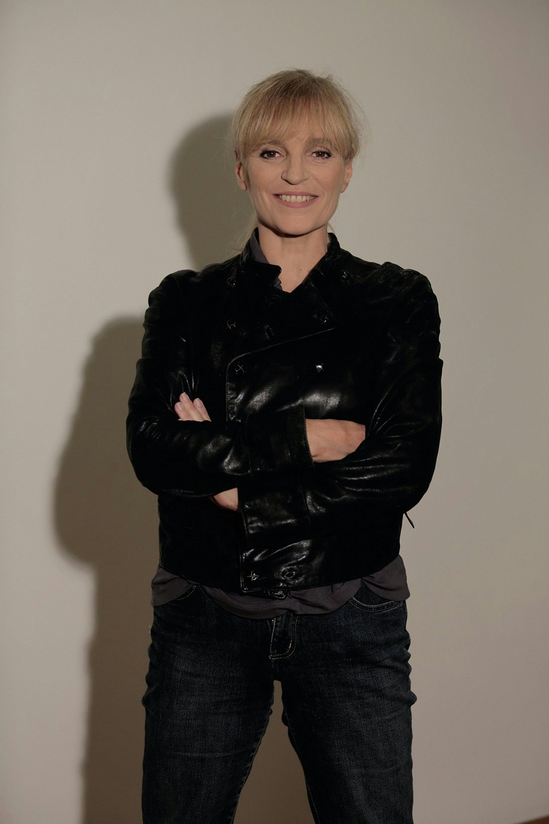 Image 5 valerie Labro 0608926667 flic pied cuir