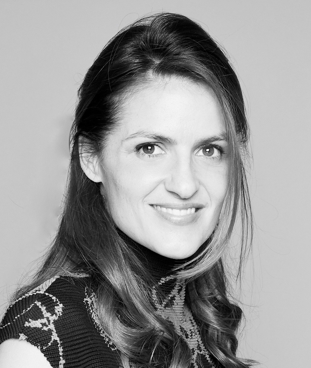 Image Bera comédienne voix-off / voix chantée