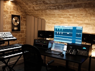 Page de couverture de  Karage