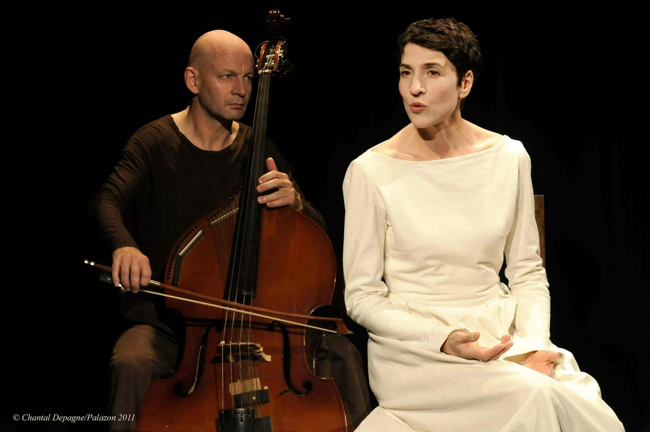 Image Entre ciel et chair - Contrebassiste Michel Thouseau - Crédit photo Chantal Depagne