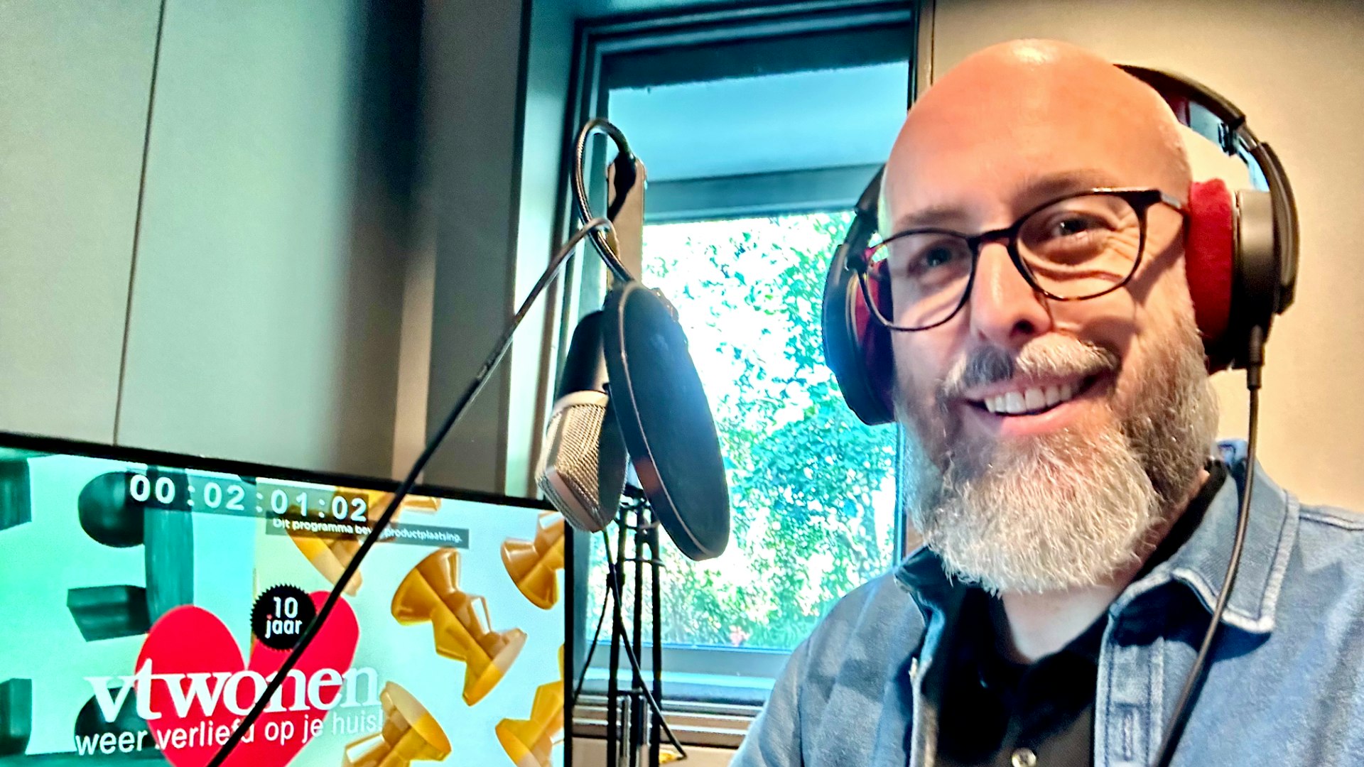 Image In the studio in Amsterdam recording the Dutch narration for 'vtwonen'