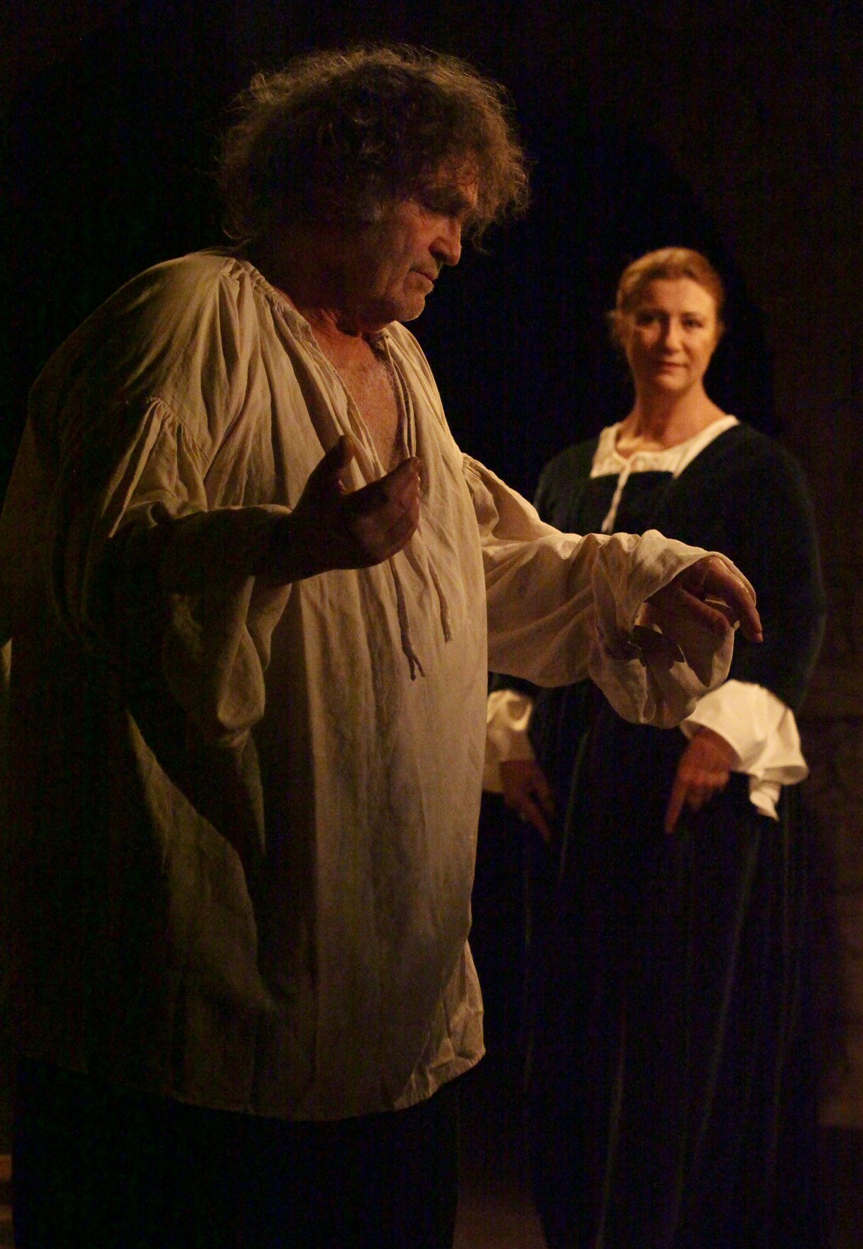 Image Rembrandt et Stella dans "LE MANUSCRIT DE REMBRANDT"