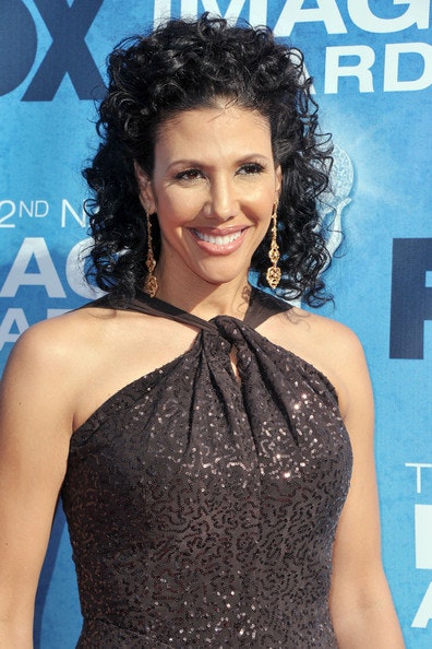 Image Wendy Davis Doublée dans American wives (7 saisons) / MOTIVE (rôle de Wells)