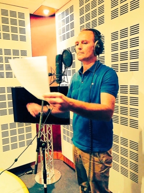 Image Yan Kuszak_studio Europe 1