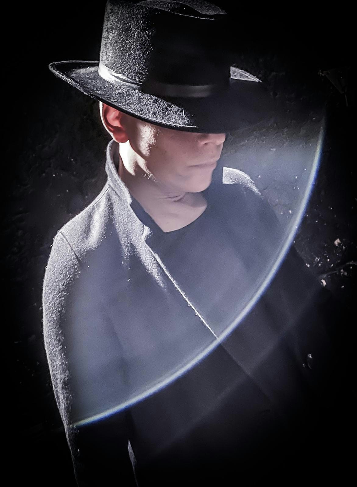 Image Jacques Portrait Chapeau Lumiere 2020