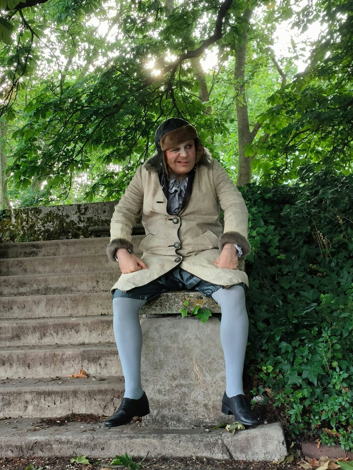 Image "Le Loup et le Chien" (fable de La Fontaine : potager du Roy à Versailles)