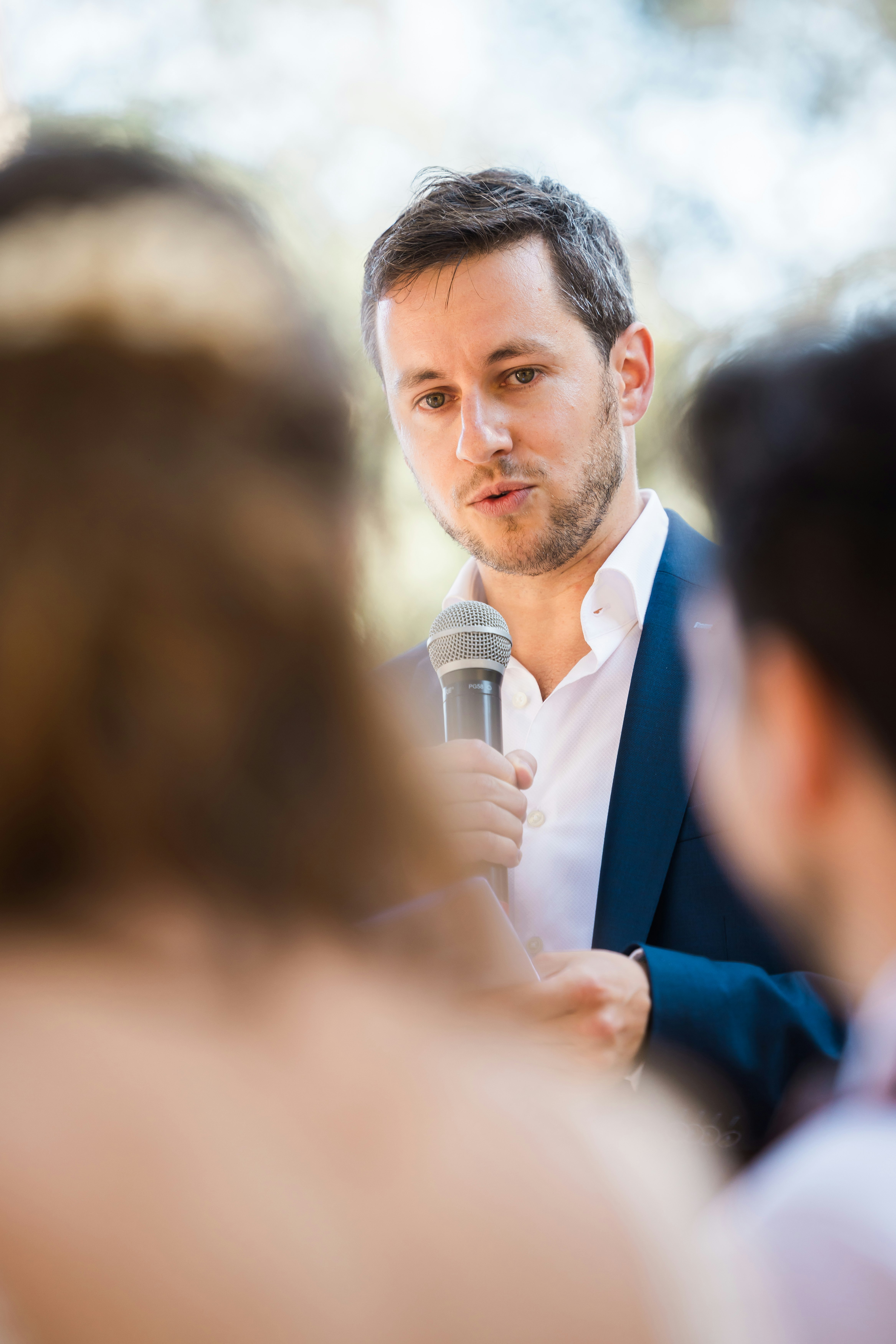 Image Officiant de cérémonie par Olivier Lafon