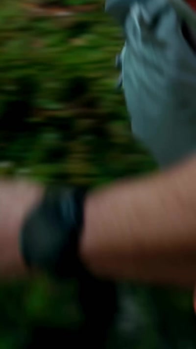 Vidéo GARMIN Découvrez la nouvelle montre GPS connectée Enduro 3, conçue pour l’ultra-endurance -  Verre solaire pour une autonomie incroyable pouvant durer jusqu’à 320 heures en mode GPS (utilisation continue