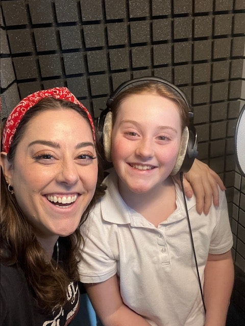 Image Sophia Matard Recording with Mom Stephanie Matard 